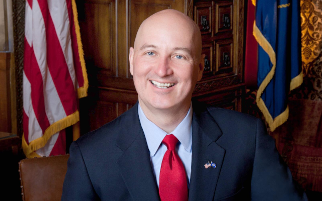 Ricketts Announces TikTok App Ban for State Devices